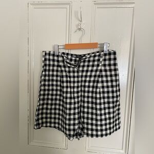 Linen blend Zara Black and White Gingham High-Waist Shorts